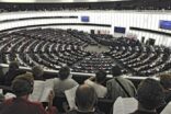 Bild für پارلمان اتحادیه اروپا اصلاحات مربوط به پناهندگی را تصویب کرد