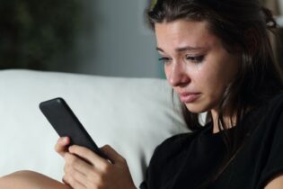 Bild für اثبات موارد مجرمانه در اینترنت با استفاده از اسکرینشاتها