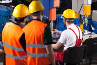 Bild für التوظيف غير المعلن في ألمانيا كيف تختار الشركات موظفيها وتستقطب الكفاءات؟