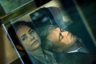 Bild für “رسائل صفراء” حكاية السقوط البطيء …الفيلم الفائز بجائزة الدب الذهبي برليناله 2026