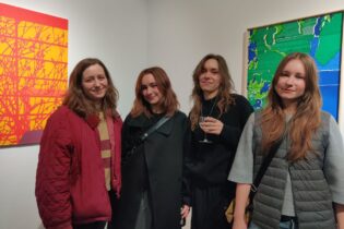 Bild für У першій українській галереї в Берліні триває виставка чотирьох сестер-українок