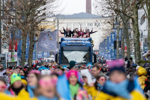 Bild für كيف علّمني الكرنفال أن الحياة ليست لونًا واحدًا؟