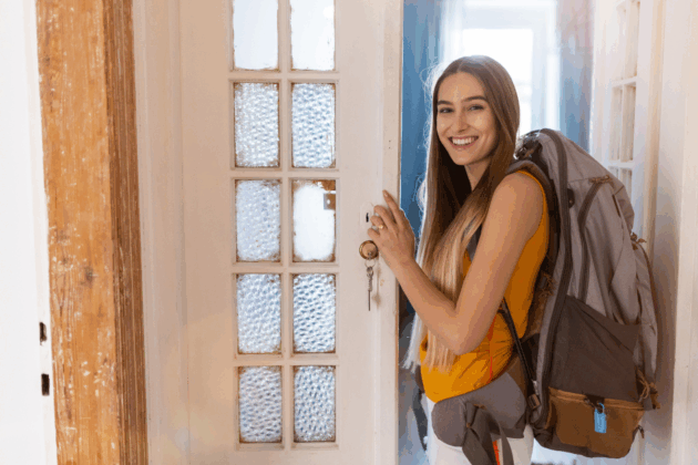 Bild für صرخة جيل: لماذا يريد شباب ألمانيا المغادرة؟