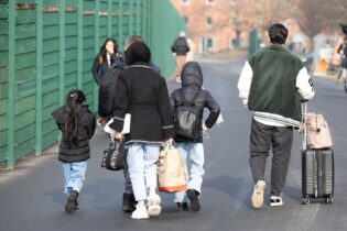 Bild für اکثریت آلمانی‌ها با پذیرش پناهجویان جدید ایرانی مخالف‌اند