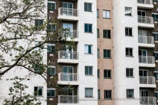 Bild für الحصول على شقة بدون تعقيدات … حلم السوريين أثناء بحثهم عن سكن