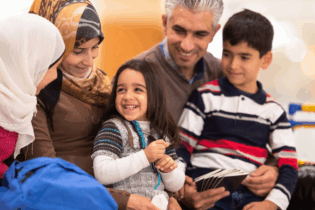 Bild für دراسة تكشف الفجوات في نظام لم الشمل الأسرة للاجئين